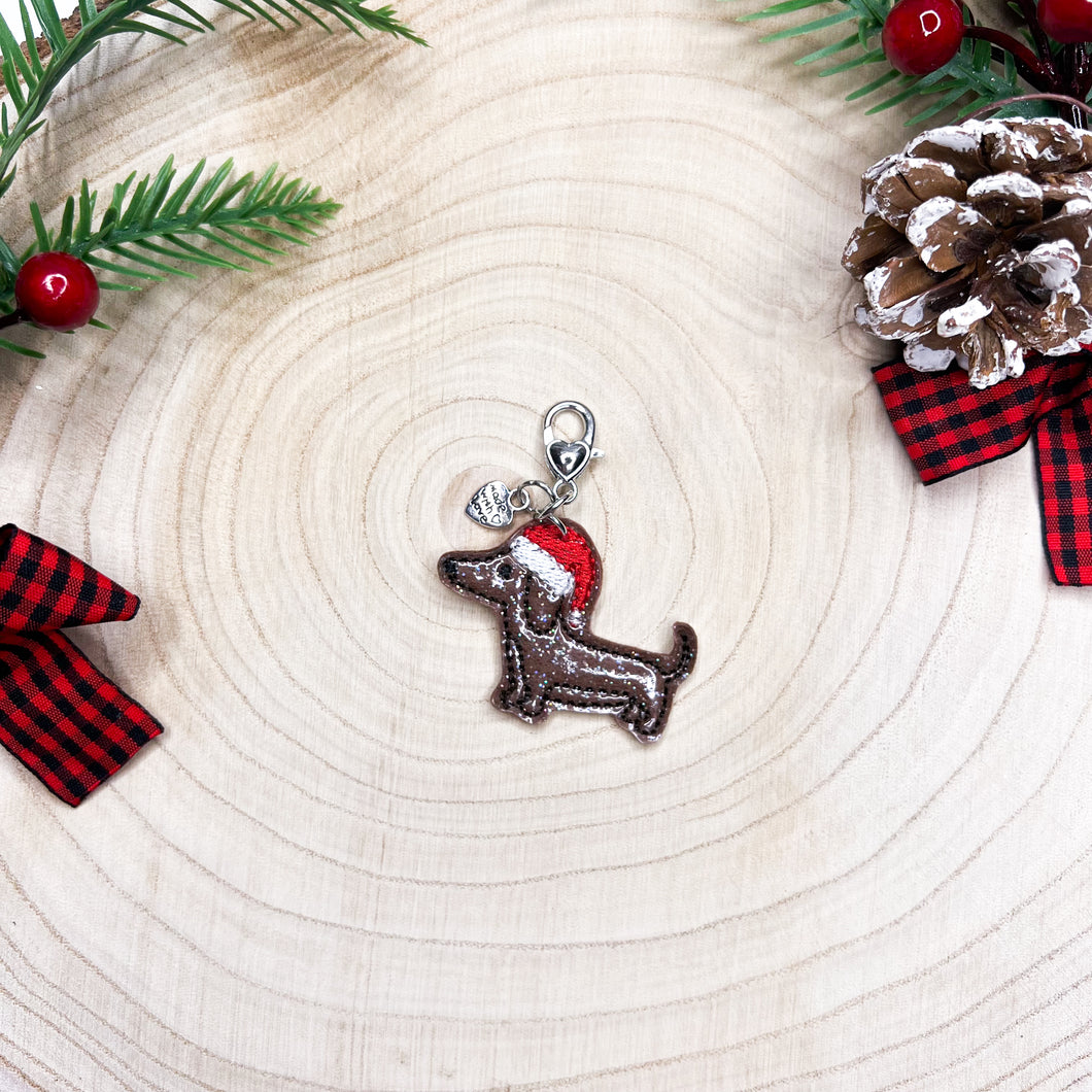 DACHSHUN DOG - red xmas - KEYCHAIN