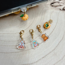 Load image into Gallery viewer, E-READER CHARM
