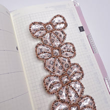 Carica l&#39;immagine nel visualizzatore di Gallery, BOW EMBROIDERY BOOKMARK - brown
