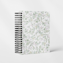 Carica l&#39;immagine nel visualizzatore di Gallery, PRE-ORDER | Green Flower| B6 Notebook
