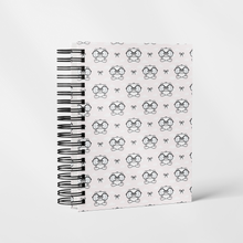 Carica l&#39;immagine nel visualizzatore di Gallery, PRE-ORDER | Pink Baby Bear | B6 Notebook
