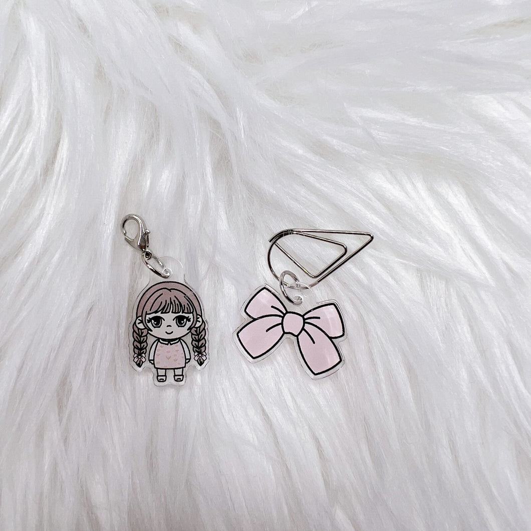 PINK PERSONALITIES AND BOW CHARM + PAPERCLIP